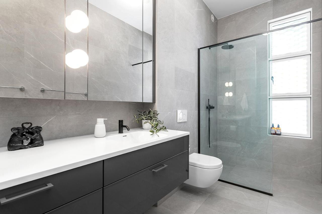 Modern Downtown Apartment - Harbour View 雷克雅維克 外观 照片